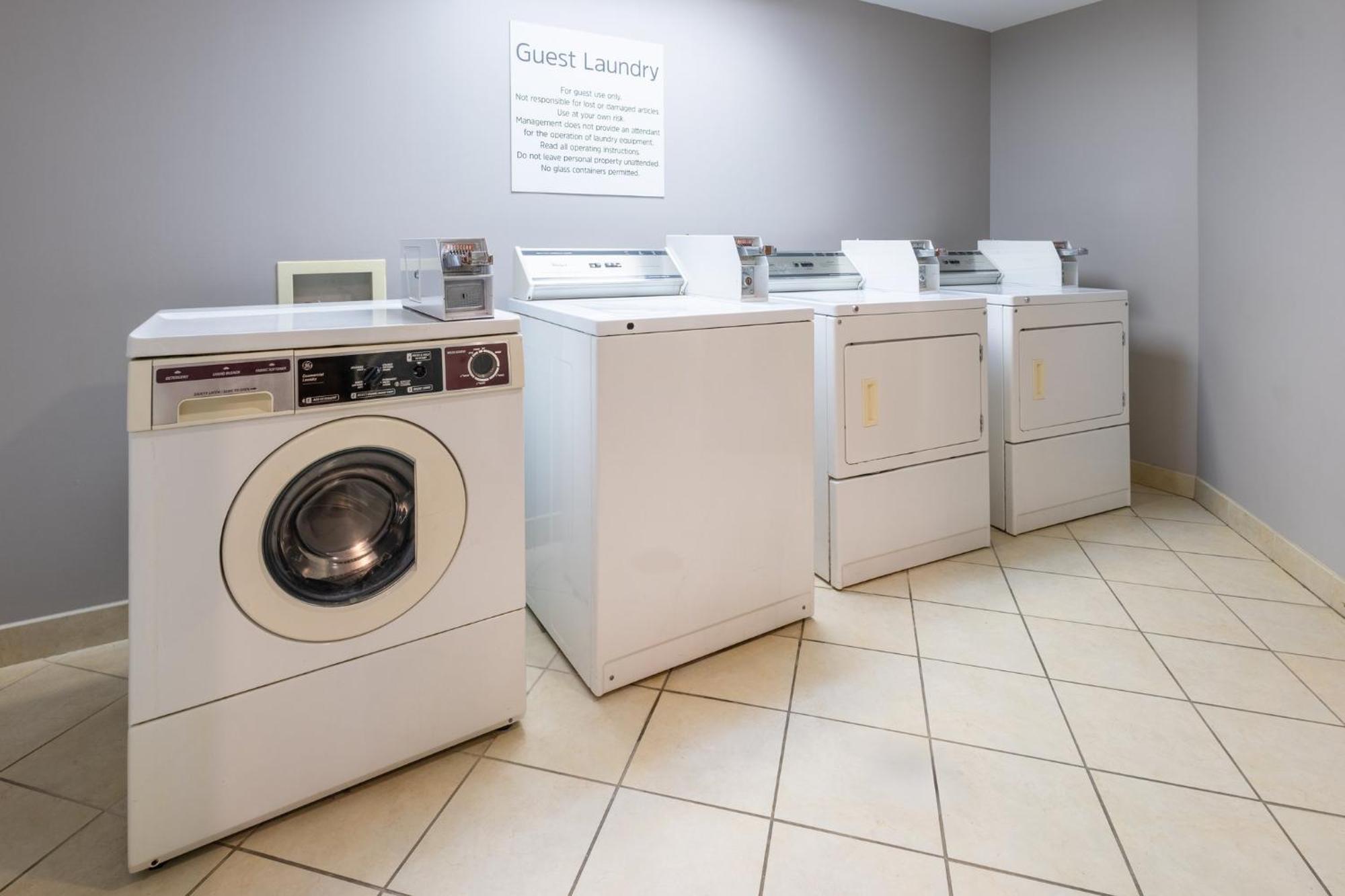 Holiday Inn Express Hotel & Suites Jackson - Flowood By Ihg Eksteriør bilde