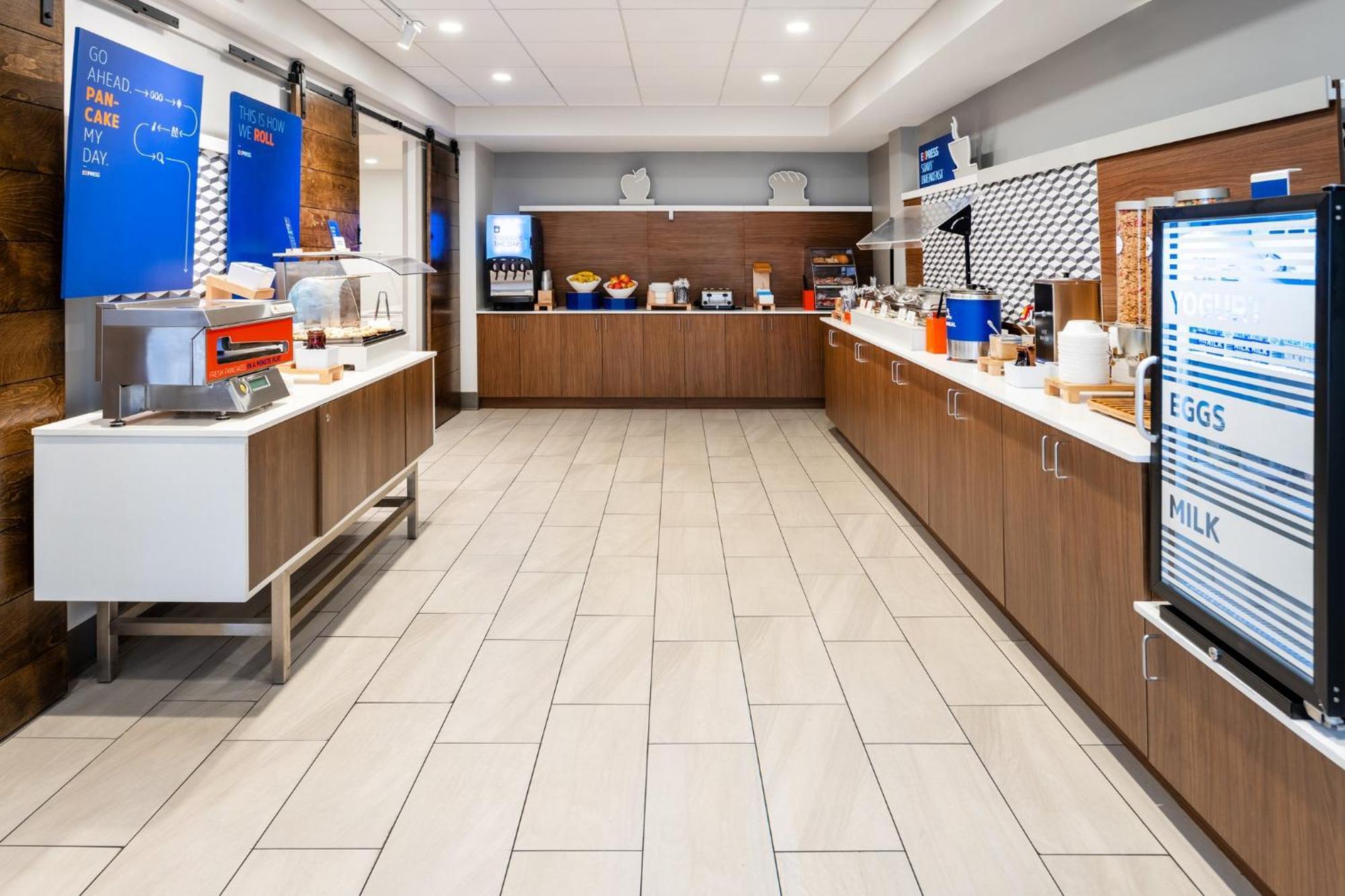Holiday Inn Express Hotel & Suites Jackson - Flowood By Ihg Eksteriør bilde