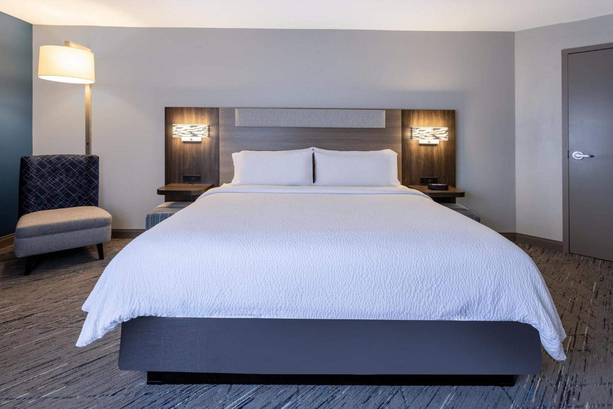 Holiday Inn Express Hotel & Suites Jackson - Flowood By Ihg Eksteriør bilde